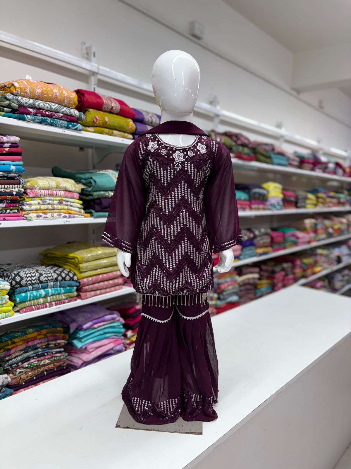 Trendy Sarara Set